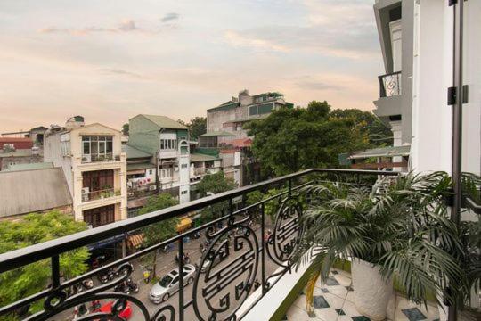 Hanoi Eastern Gate Hostel & Spa Ngoại thất bức ảnh